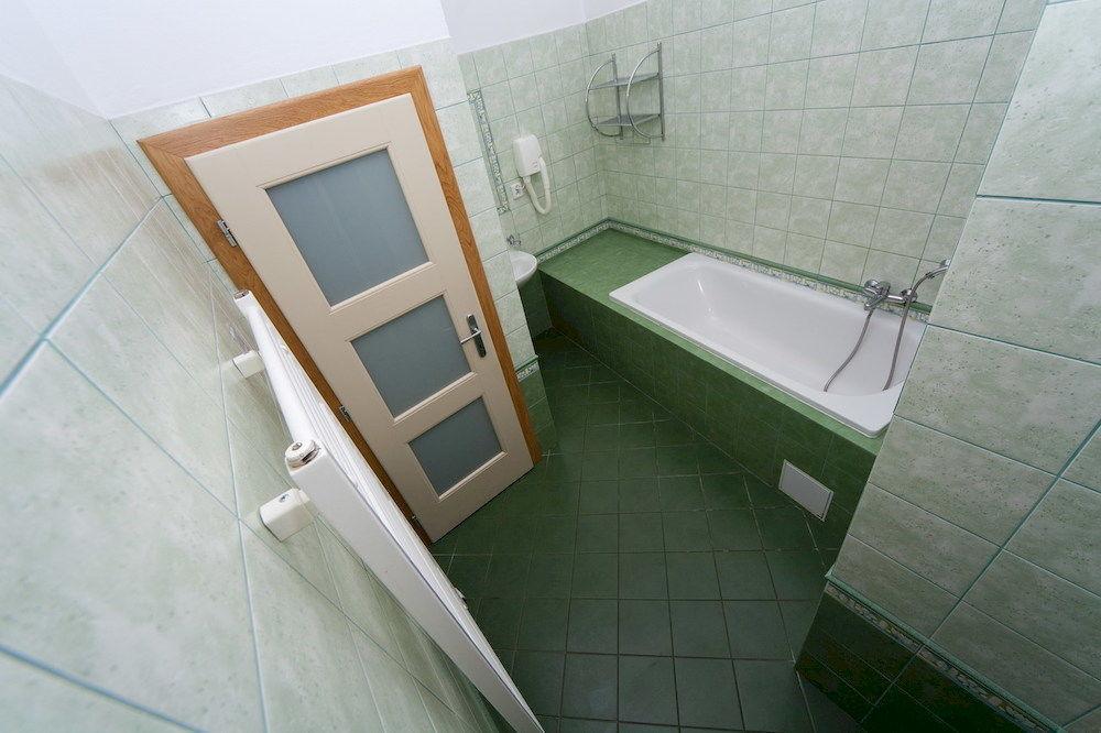 Hostel Mango Прага Экстерьер фото